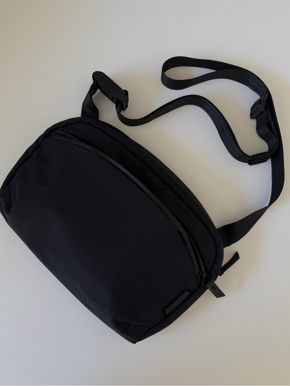 ALPAKA Flight Sling Crossbody Sling Bag